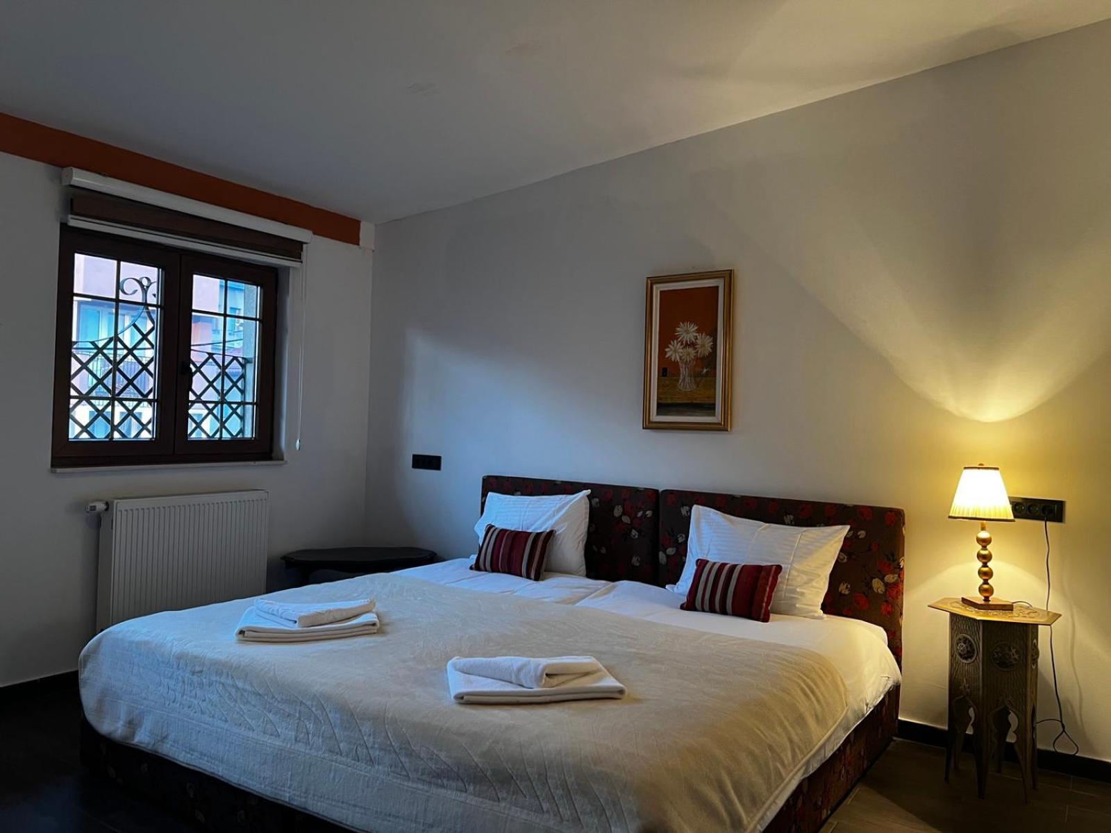 Royal Gold Hotel Sarajevo Bagian luar foto