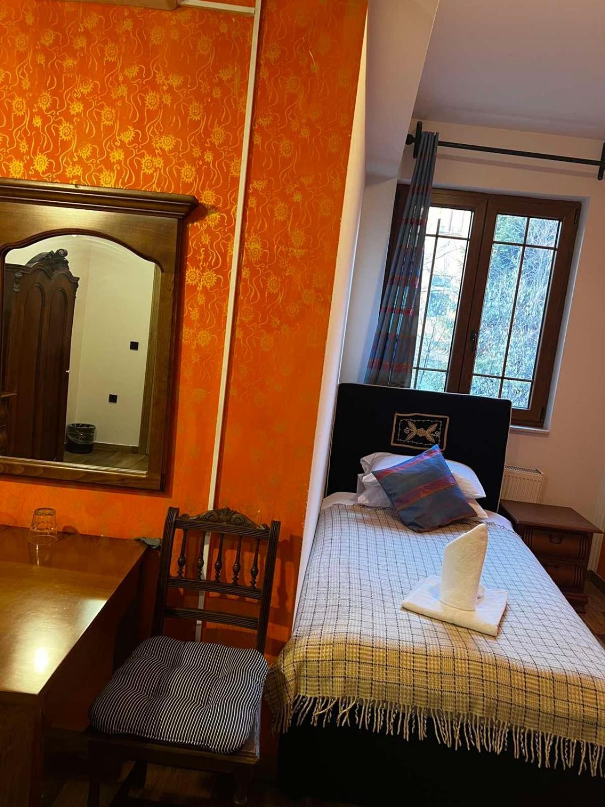 Royal Gold Hotel Sarajevo Bagian luar foto