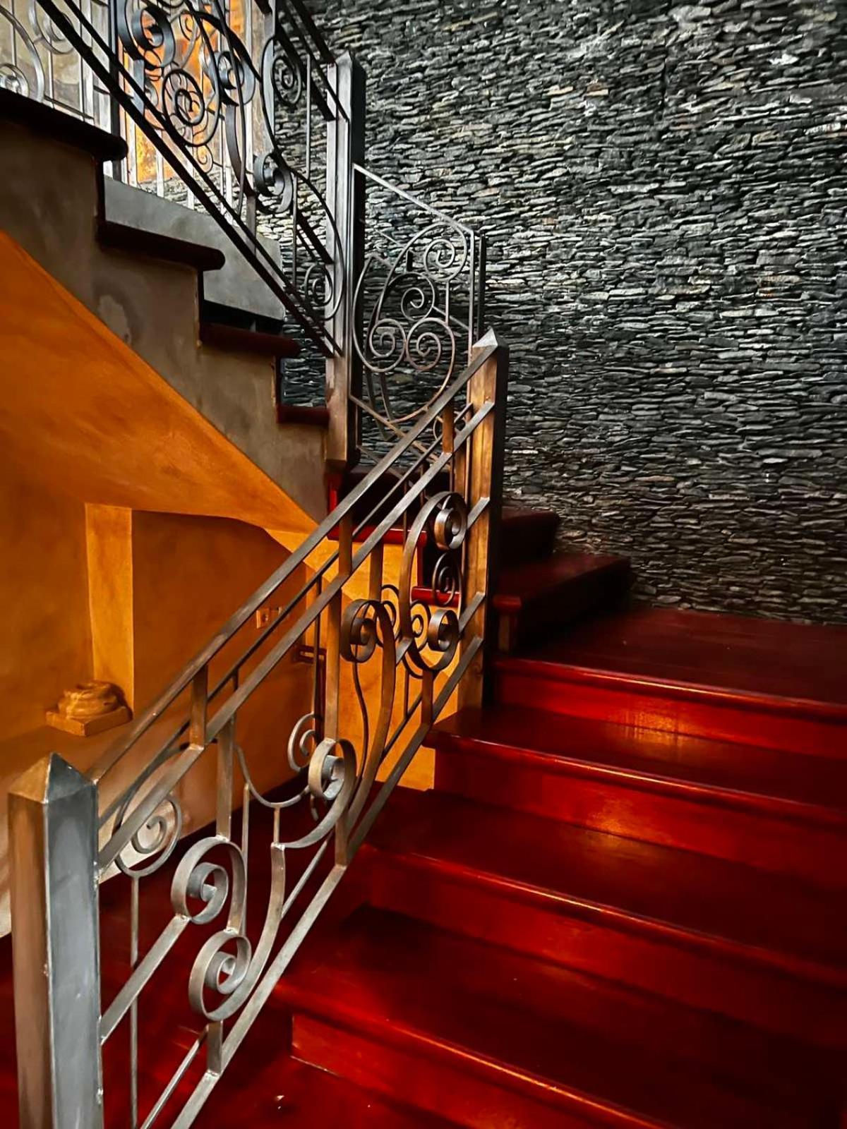 Royal Gold Hotel Sarajevo Bagian luar foto